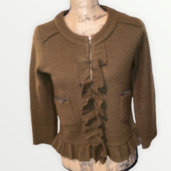 ⭐️Loft Wool Ruffled Blazer⭐️ - Picture 2 of 6